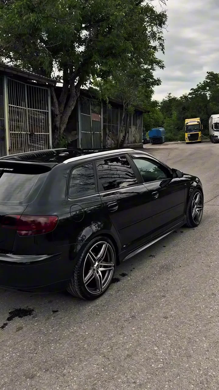 Черно Audi след корекция на лака и полиране
